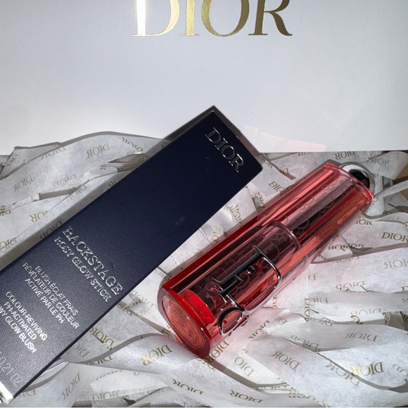 DIOR BACKSTAGE ROSY GLOW STICK 🫶🏻 - Picture 2 of 2